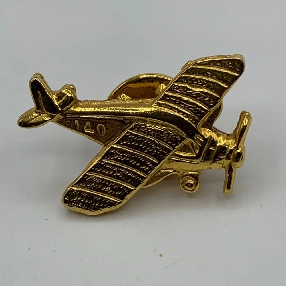 Cessna 140 Gold Airplane Lapel Pin - Classic Men’s Accessory